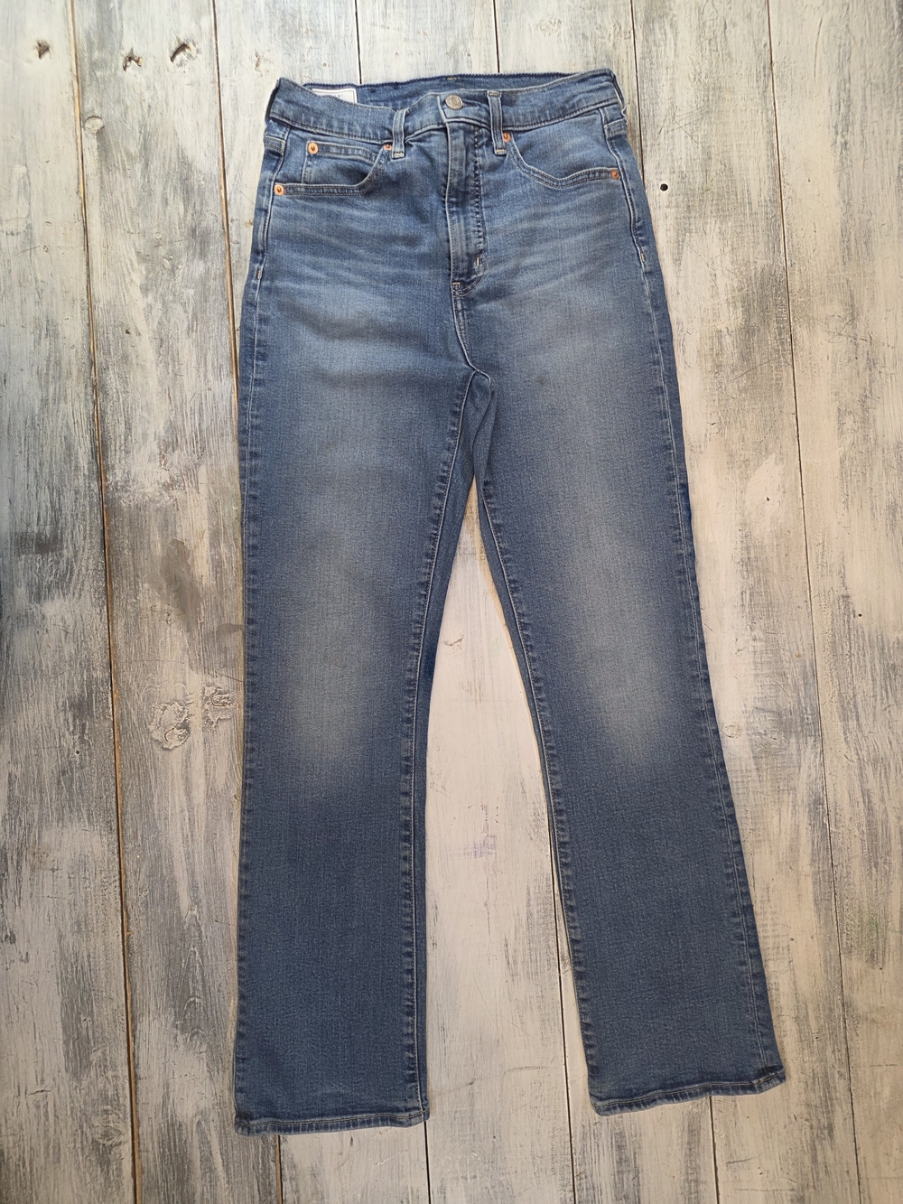 GAP Women's Kick Fit High Rise Slightly Flared Slim Med Blue Jeans sz 28/6